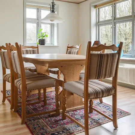 Gorgeous In With Wifi