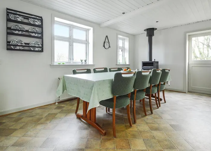 Gorgeous In With Wifi *